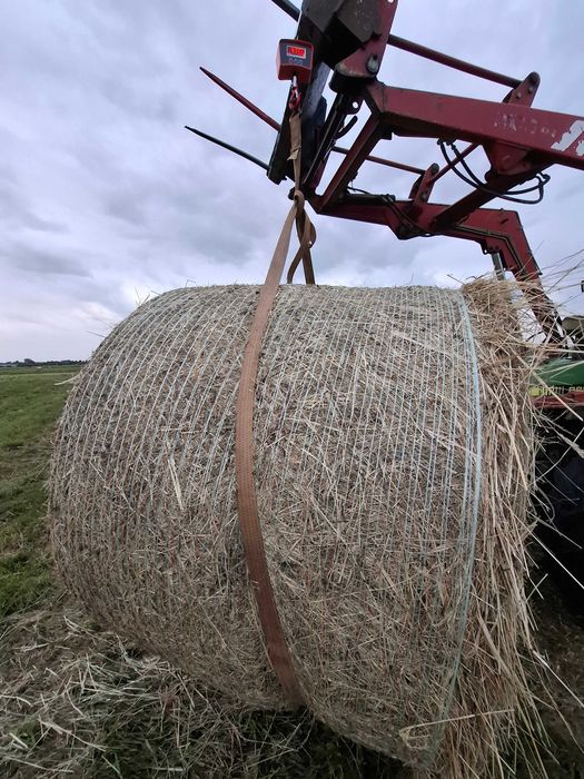 SŁOMA SIANO bela 160cm.