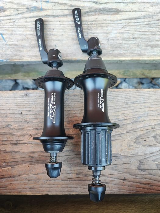 Piasty kół rowerowych Shimano Deore XT M760 9s 32H Retro MTB