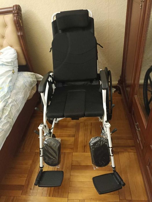 коляска для инвалидов з туалетом MIRID S119