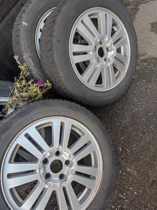 Диски Ford Focus з зимньою резиною