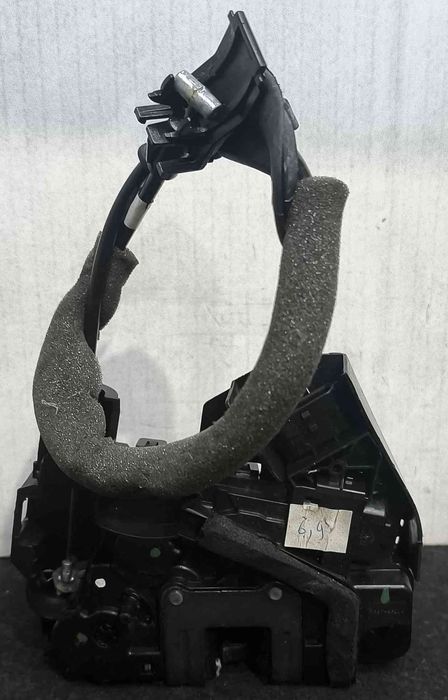 Fechadura / Fecho Porta Trás Direito 825025222R - RENAULT MEGANE IV Hatchback