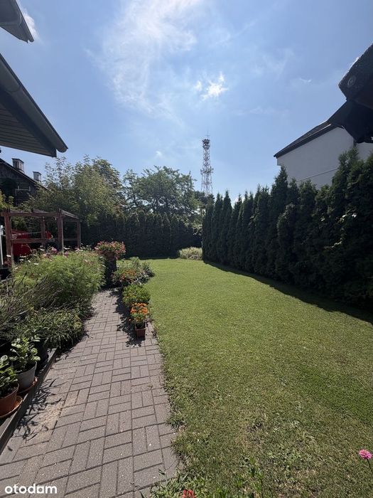 Dom dwupokoleniowy 280 m² | 2 mieszkania | Centrum Legionowa