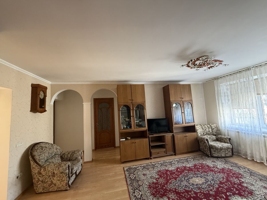 Здам квартиру 3 кімнатна