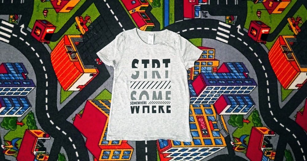 T-shirt , rozmiar 122