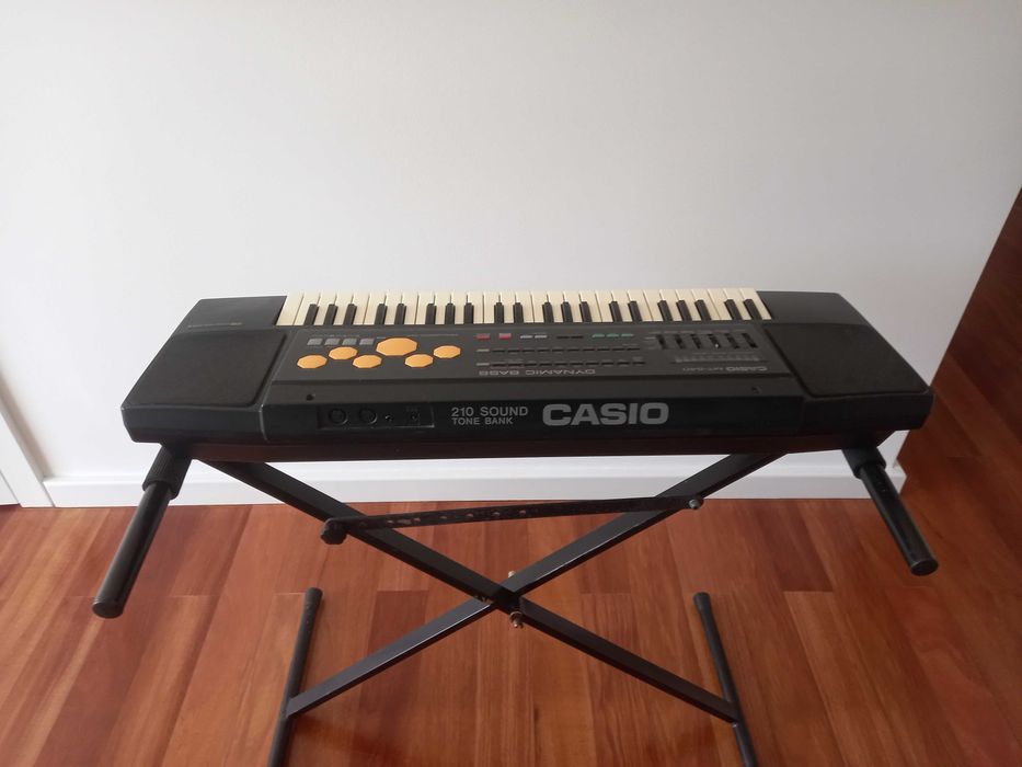 Oportunidade Teclado Casio MT640