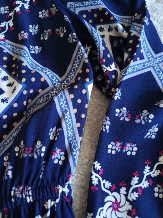 granatowa sukienka midi M&S w kwiaty geometryczna w talii elegancka 36
