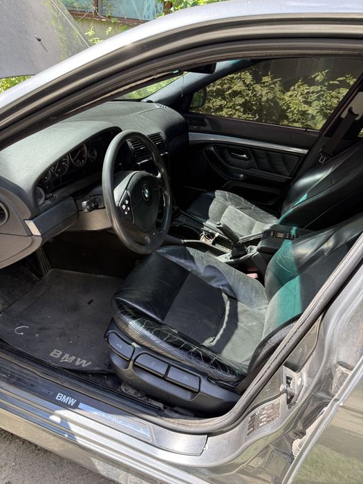 BMW 535i e39 2000 року