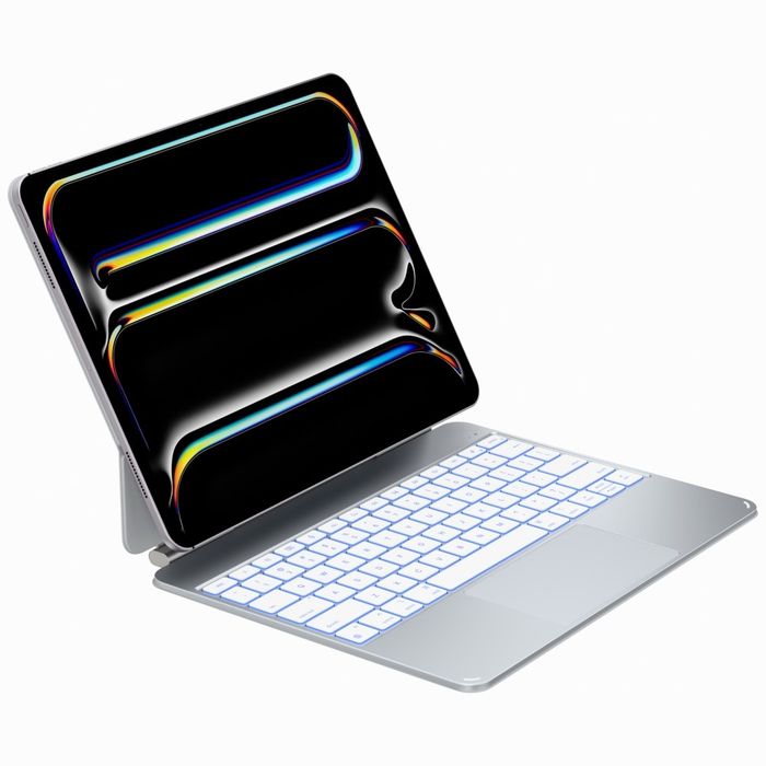 Etui Typecase Edge Pro z klawiaturą do iPad Air 13 M2 2024 / M3 2025 / M4 2026 srebrny
