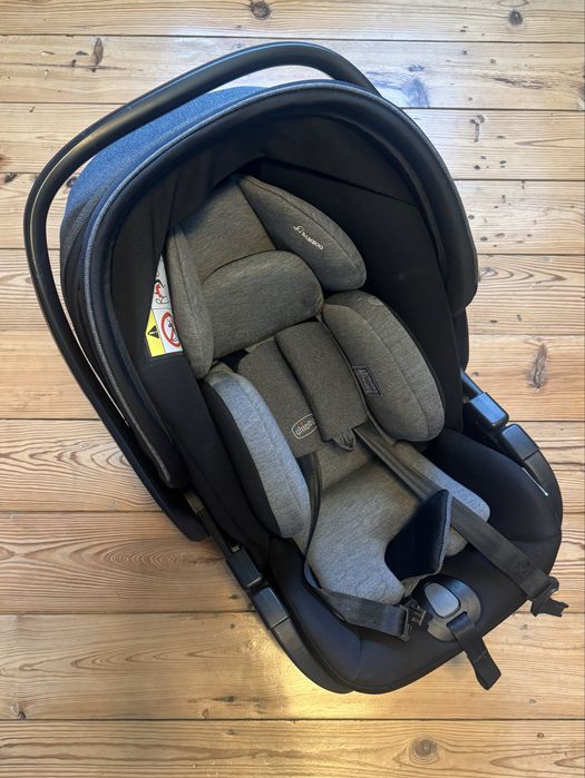 Cadeira Chicco Auto First Seat Recline I-Size (40-87 cm) com base Isofix