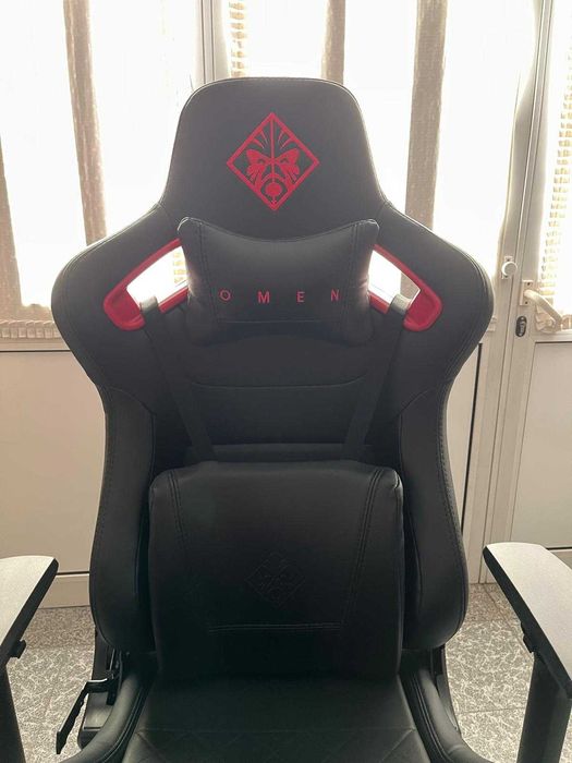 Cadeira Gaming HP Omen Citadel Black and Red