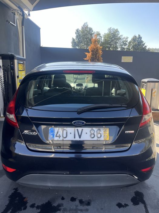 Ford fiesta 2010 — photo 2