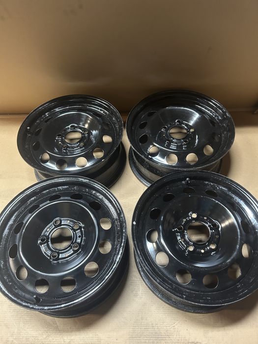 5x120 BMW 7Jx16 72,6 IS47 felgi stalowe e90 e87 er1 er3
