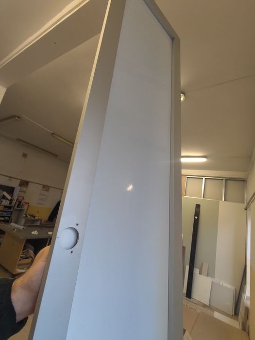Drzwi lustrzane z ramką 1mm