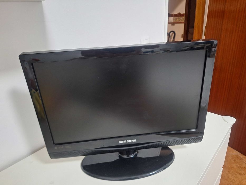 Televisao Samsung de 19 Polegadas Impecável