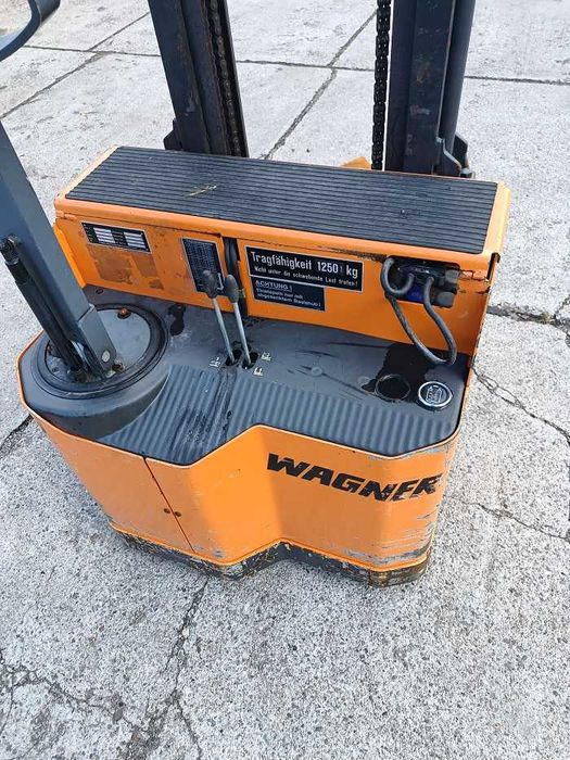 Wózek paletowy elektryczny WAGNER  EGV 1250