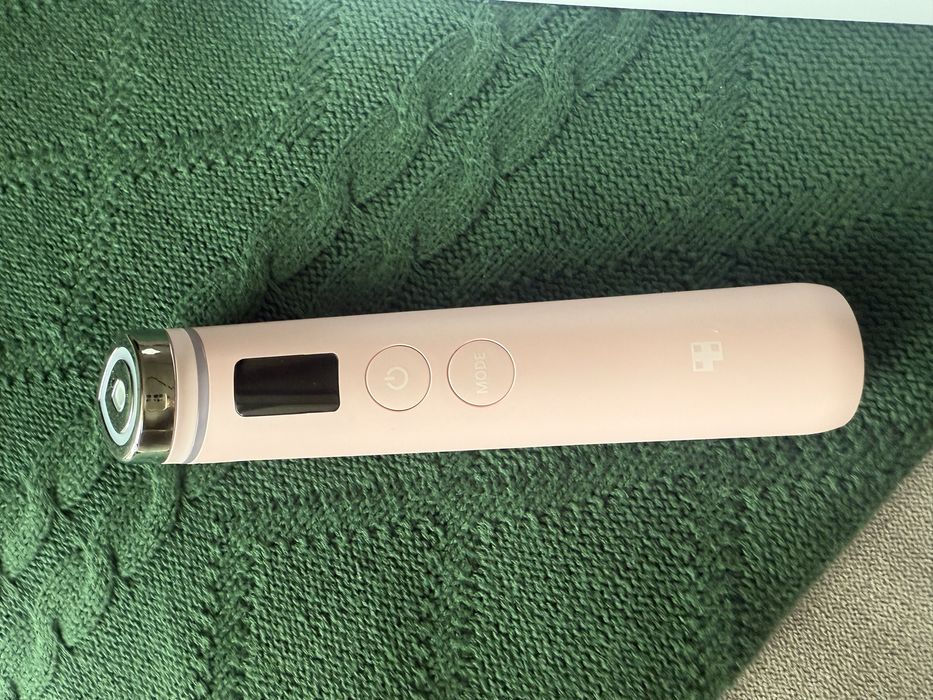 Medicube age-r booster pro