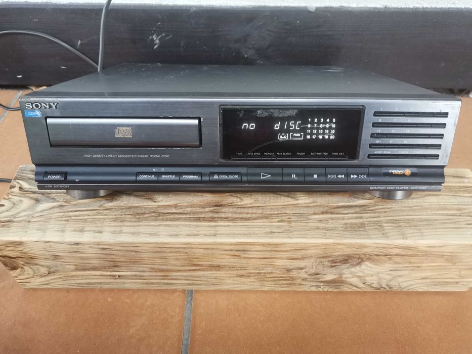 SONY model CDP-M42