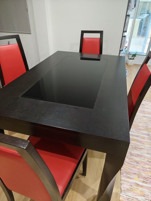 Conjunto mesa + cadeiras