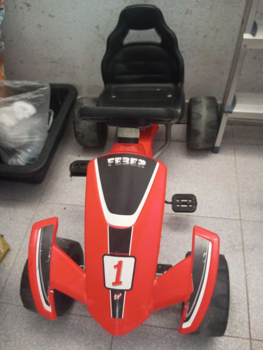 Carro a pedais, kart