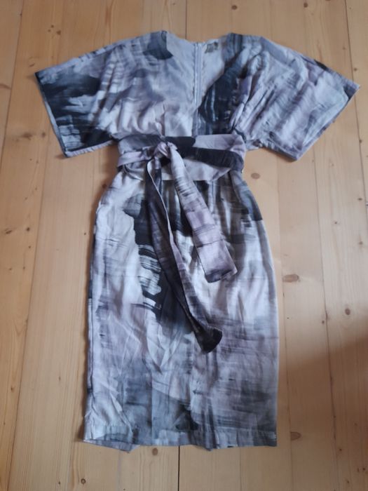 Nowa sukienka Asos rozm.44