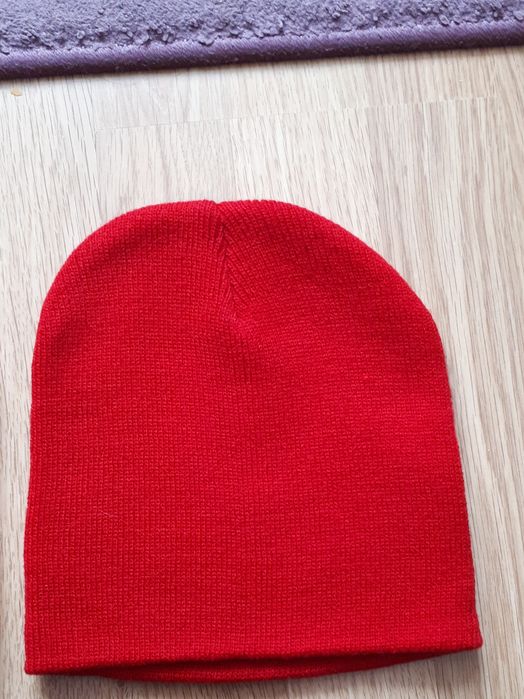 Czapki zimowe nowe 2 szt kpl.