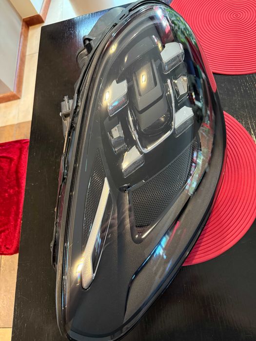 PORSCHE Cayenne 7P5 LIFT Lampa przednia lewa FULL LED