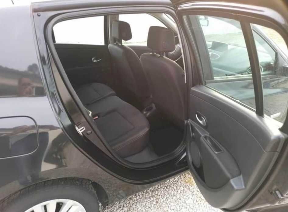 Renault Clio III 1.2 16V 2010, gasolina, 158.896 km, com GPS TomTom — photo 5