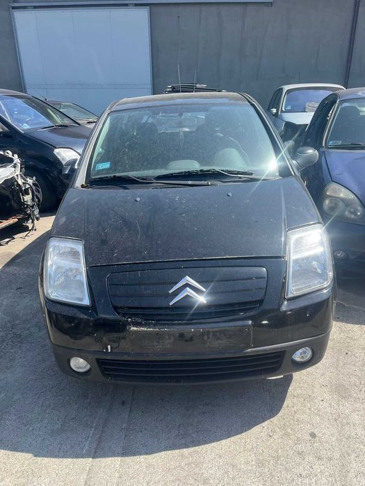 Posiadam czesci citroen c2   1.1   2004r