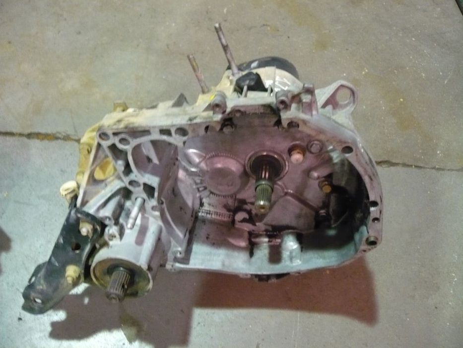 Caixa de velocidades - Renault 19 1.9D ( JB3028 )