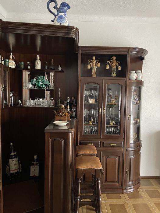 Móvel de sala com bar novo