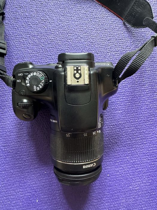 Дзеркальний фотоапарат Canon EOS1100D Kit18-55