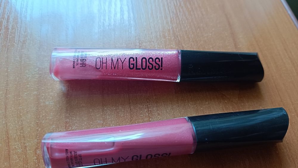 Błyszczek do UST OH MY Gloss !  RIMMEL London
