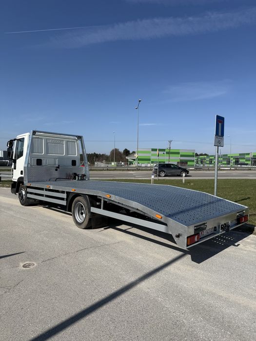 Zabudowa laweta pomoc drogowa ciężarowa iveco daily eurocargo mercedes