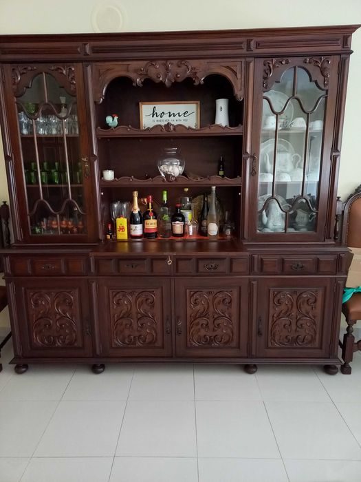Móvel de sala antigo