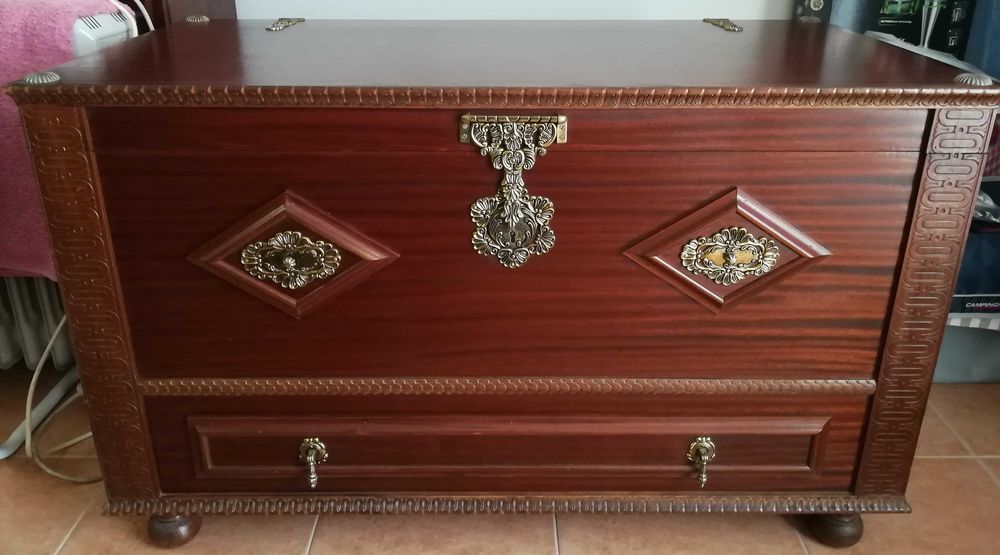 Mala madeira maciça (Baixa de preço)