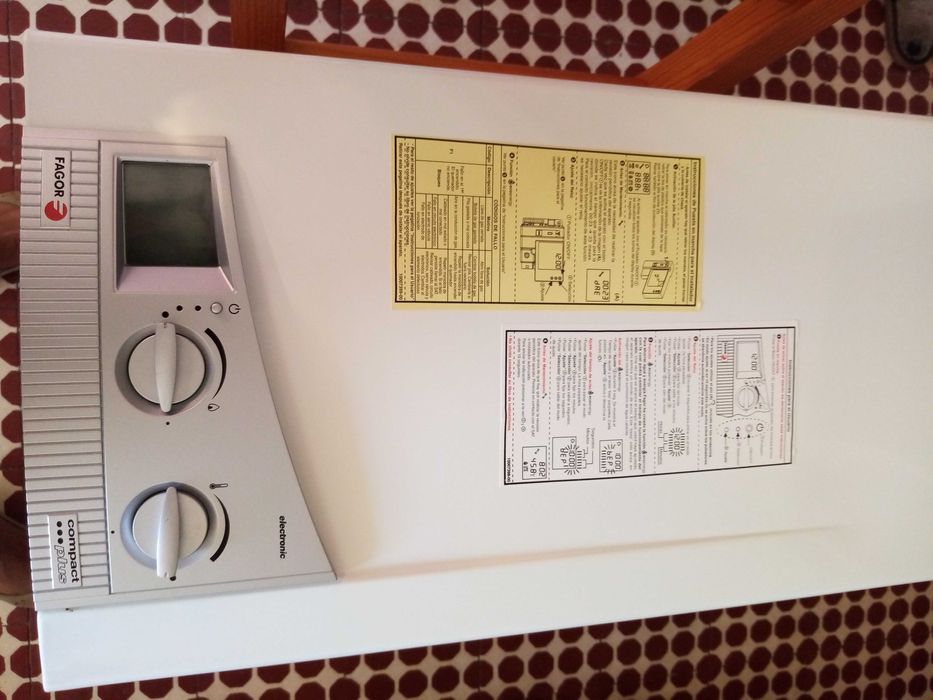 Esquentador Gás Natural, Inteligente e Ventilado - 11 Litros