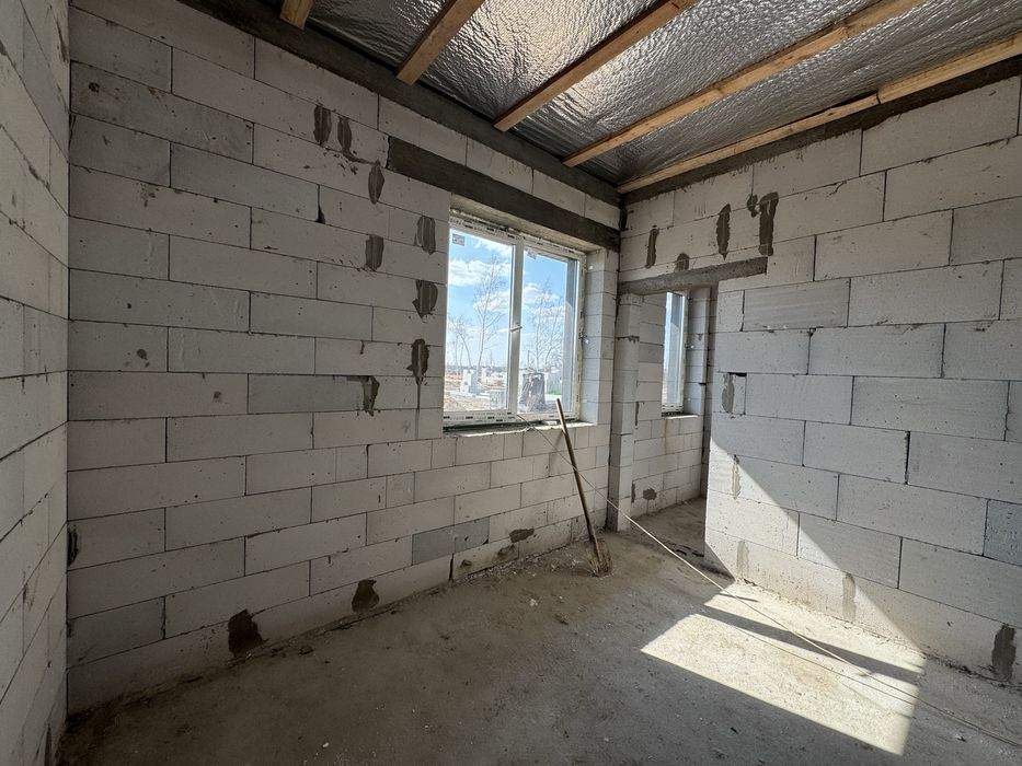 Продаж БУДИНКУ в КМ