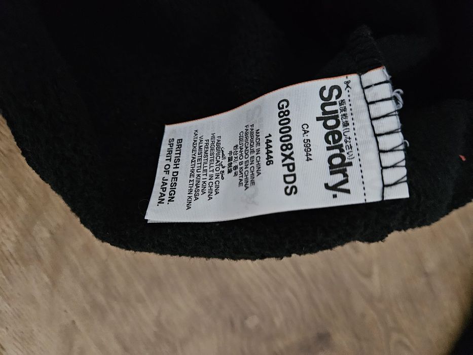 Sukienka dresowa z kieszeniami Superdry