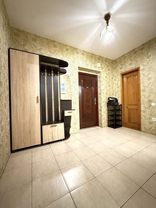 Здається на рік і більше однокімнатна квартира в Чорноморську. ЖК «Моноліт».