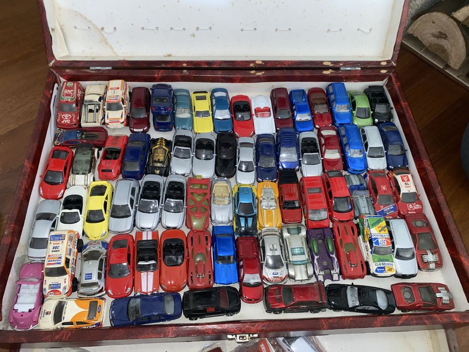 Vendo colecao /unidade