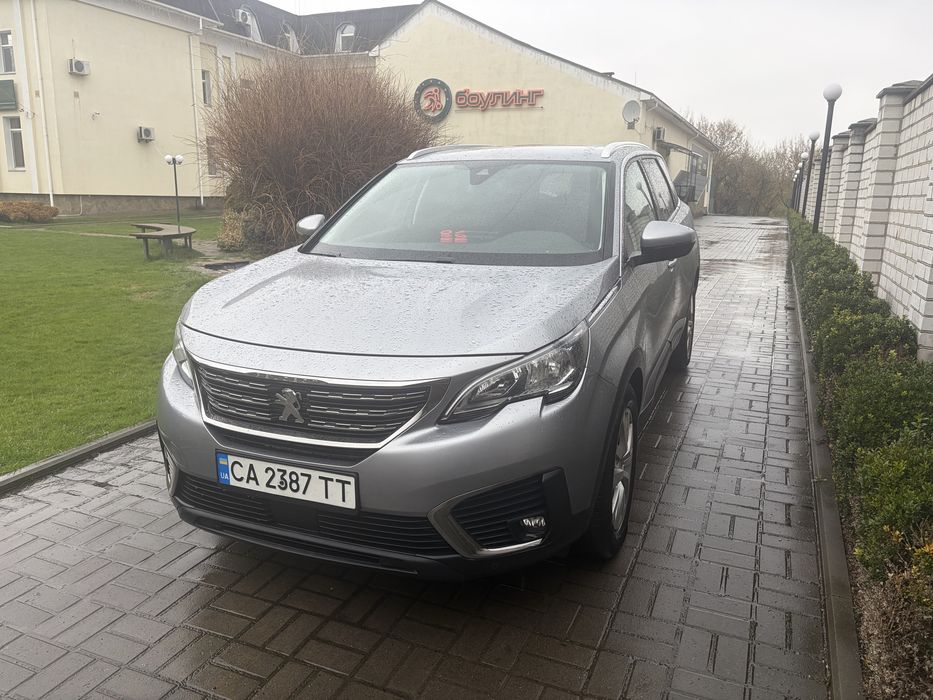 PEUGEOT 5008 Автомат