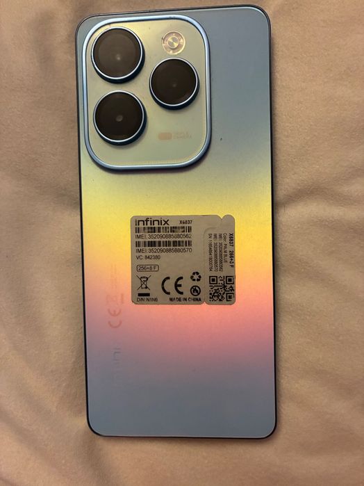 Smartfon Infinix Hot 40 Pro