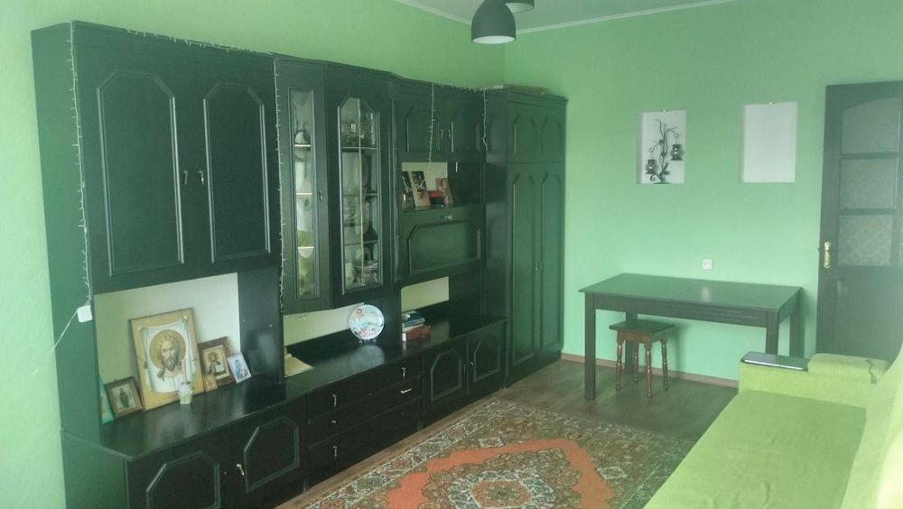 ТЕРМІНОВО! 2-кімнатна квартира з ремонтом + меблі.