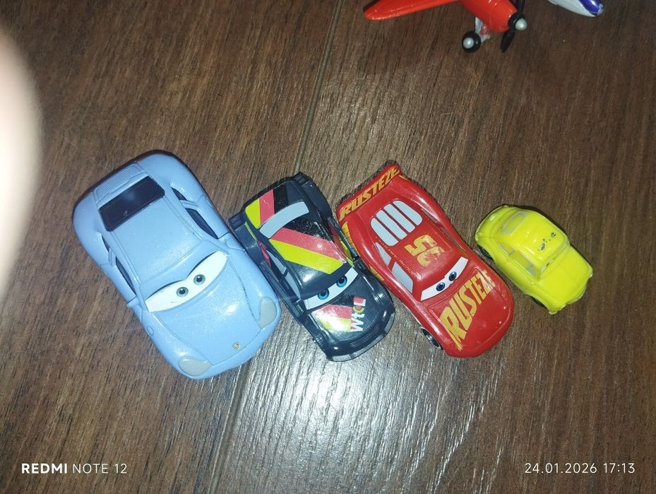 Mattel тачки літачки