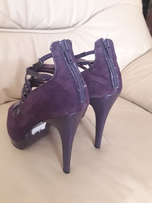 GRACELAND Fioletowe szpilki w roz 39.