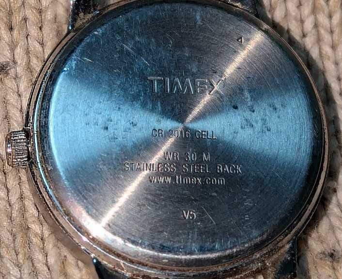 Мужские часы Timex T2N639 Weekender Sport. Рабочие с новой батареей.