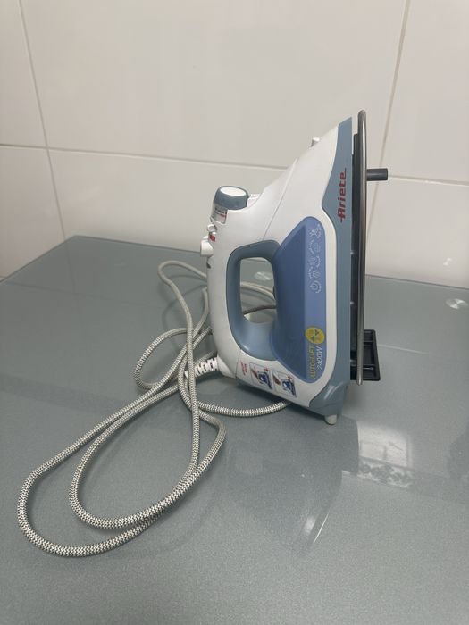 Утюг,праска Ariete