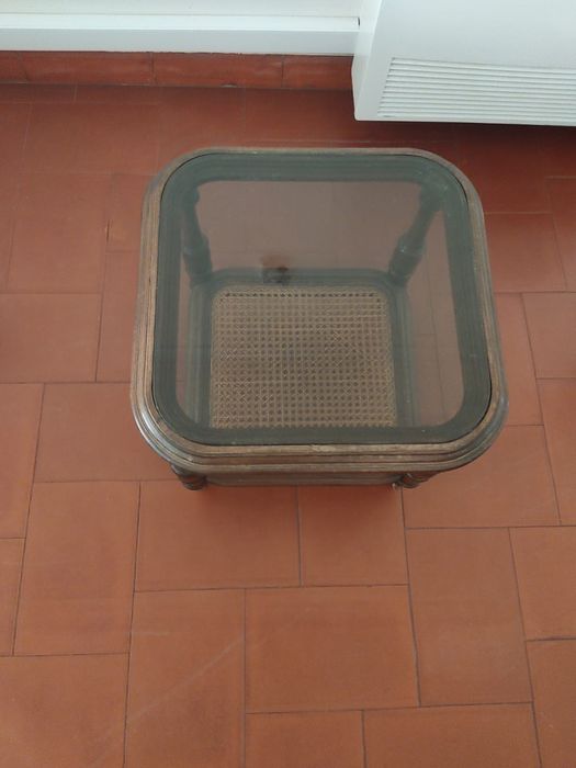 Wooden and Glass Coffee Table / Side Table64739069438595122