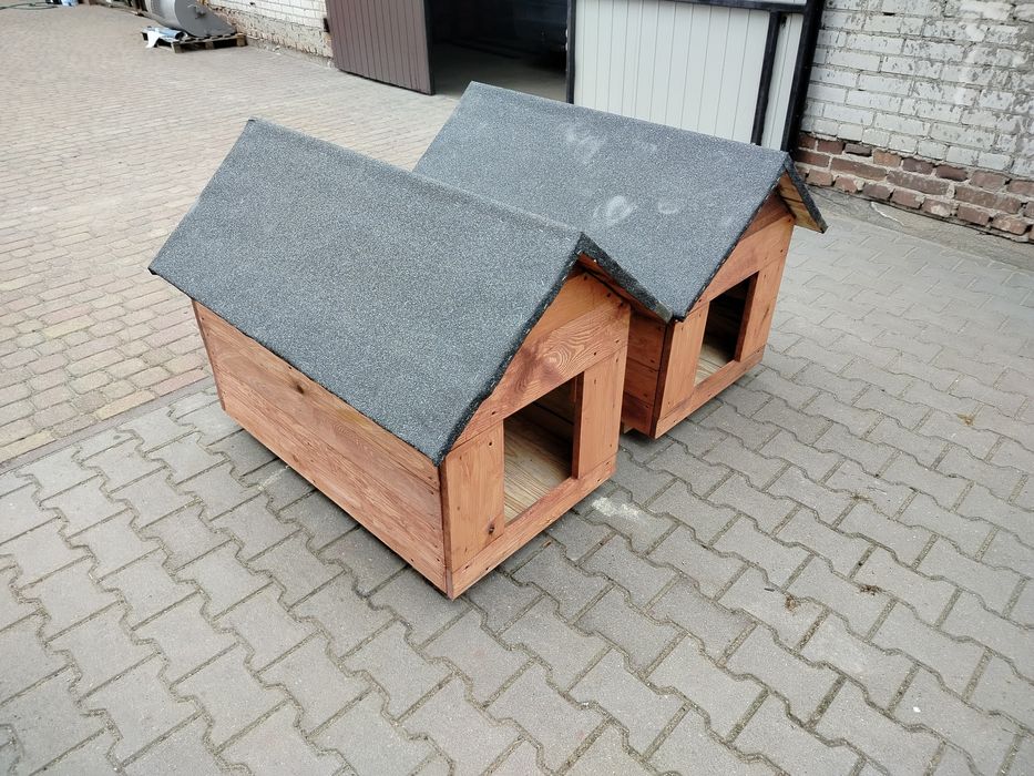 Buda dla psa solidna