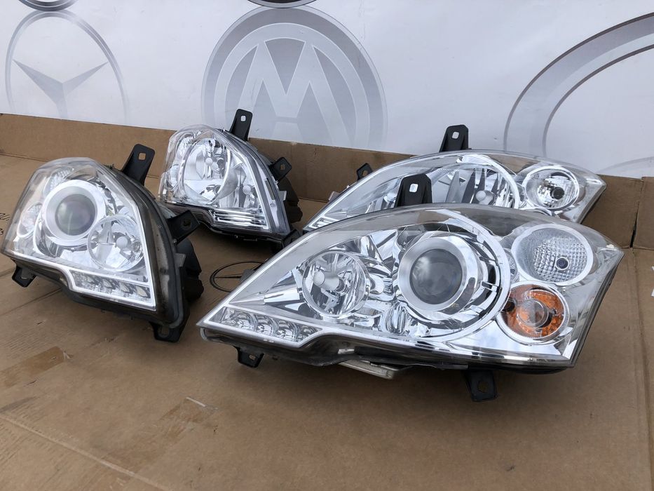Фара фари Mercedes Benz Vito 639 Viano Розборка